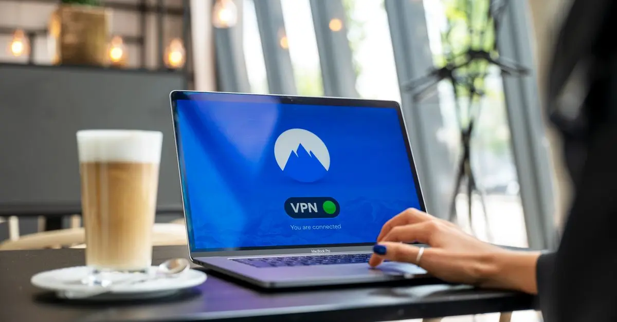 Les meilleures pratiques pour sécuriser votre réseau Internet en Belgique