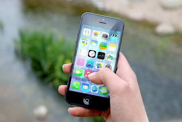 Les meilleures applications pour optimiser votre connectivité en Belgique